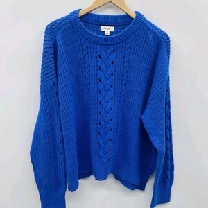 Women's Blue Crew Neck Sweater